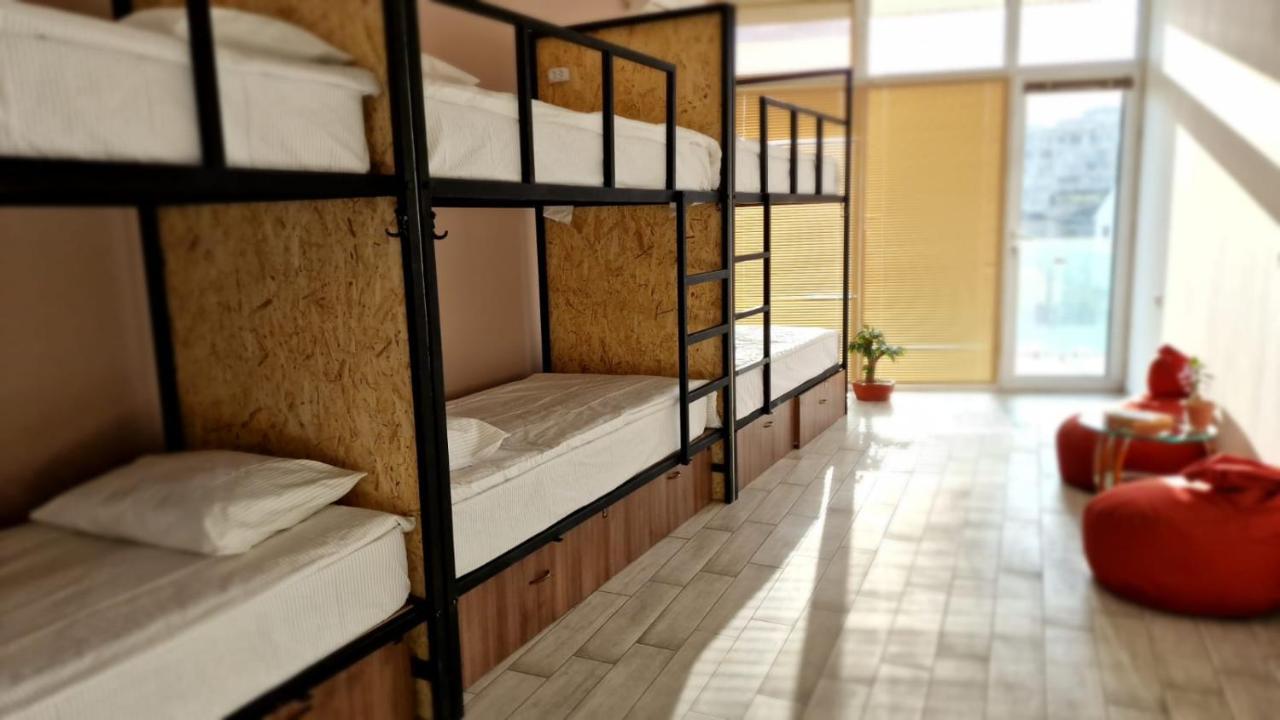 Hostel Puzzle Space Erivan Exterior foto