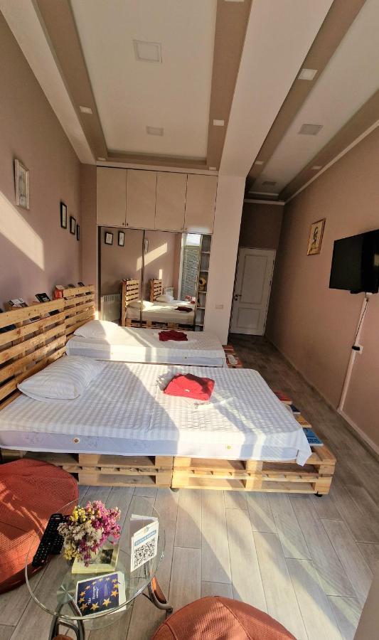 Hostel Puzzle Space Erivan Exterior foto
